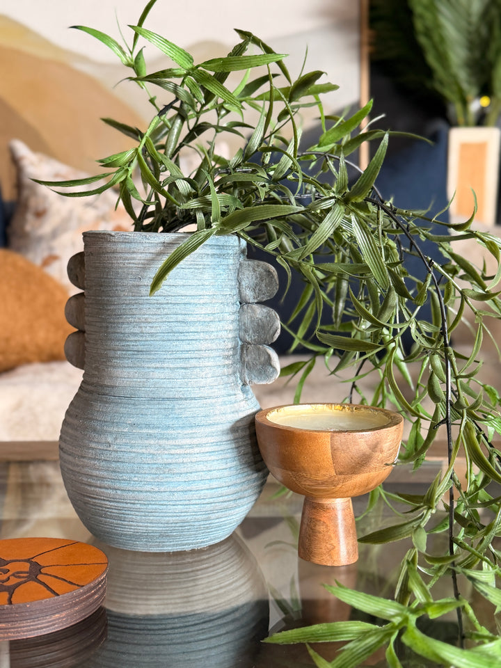 Grip Vase