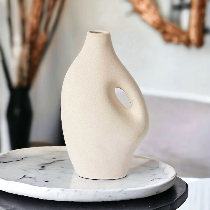 Stoneware Vase in Light Beige