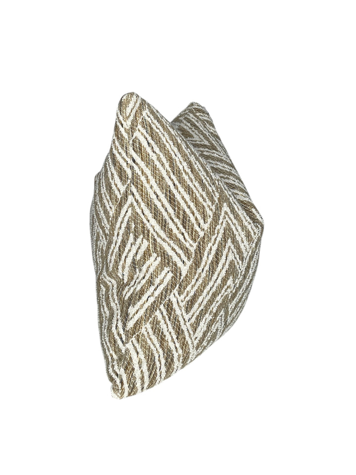 Diamond Pattern Square Pillow