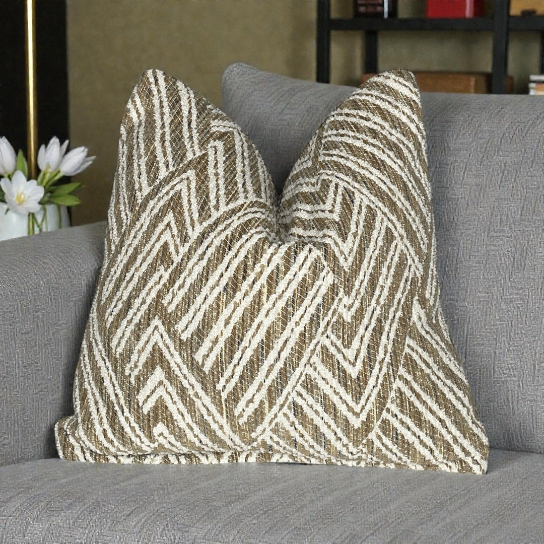 Diamond Pattern Square Pillow